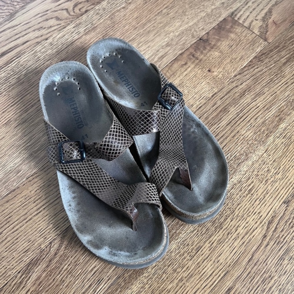 Mephisto Helen Sandal size 11